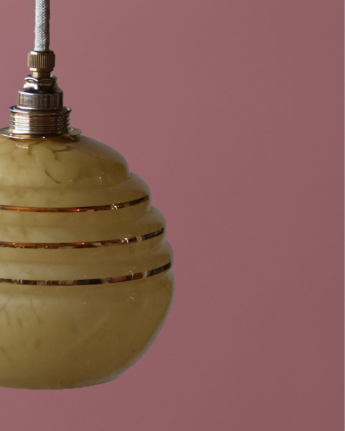 amber vintage lampje van clichy glas