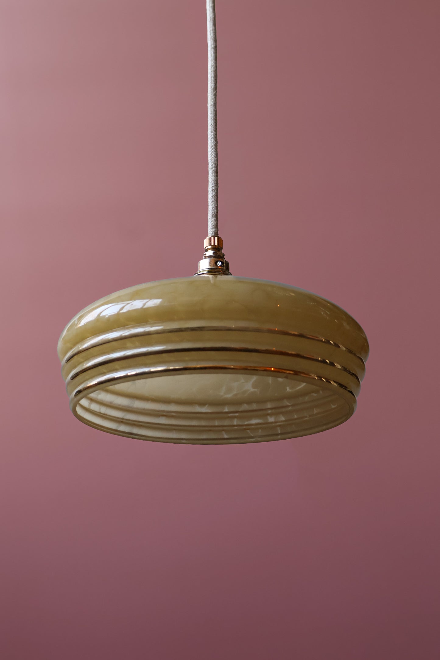 amber vintage lampje van clichy glas