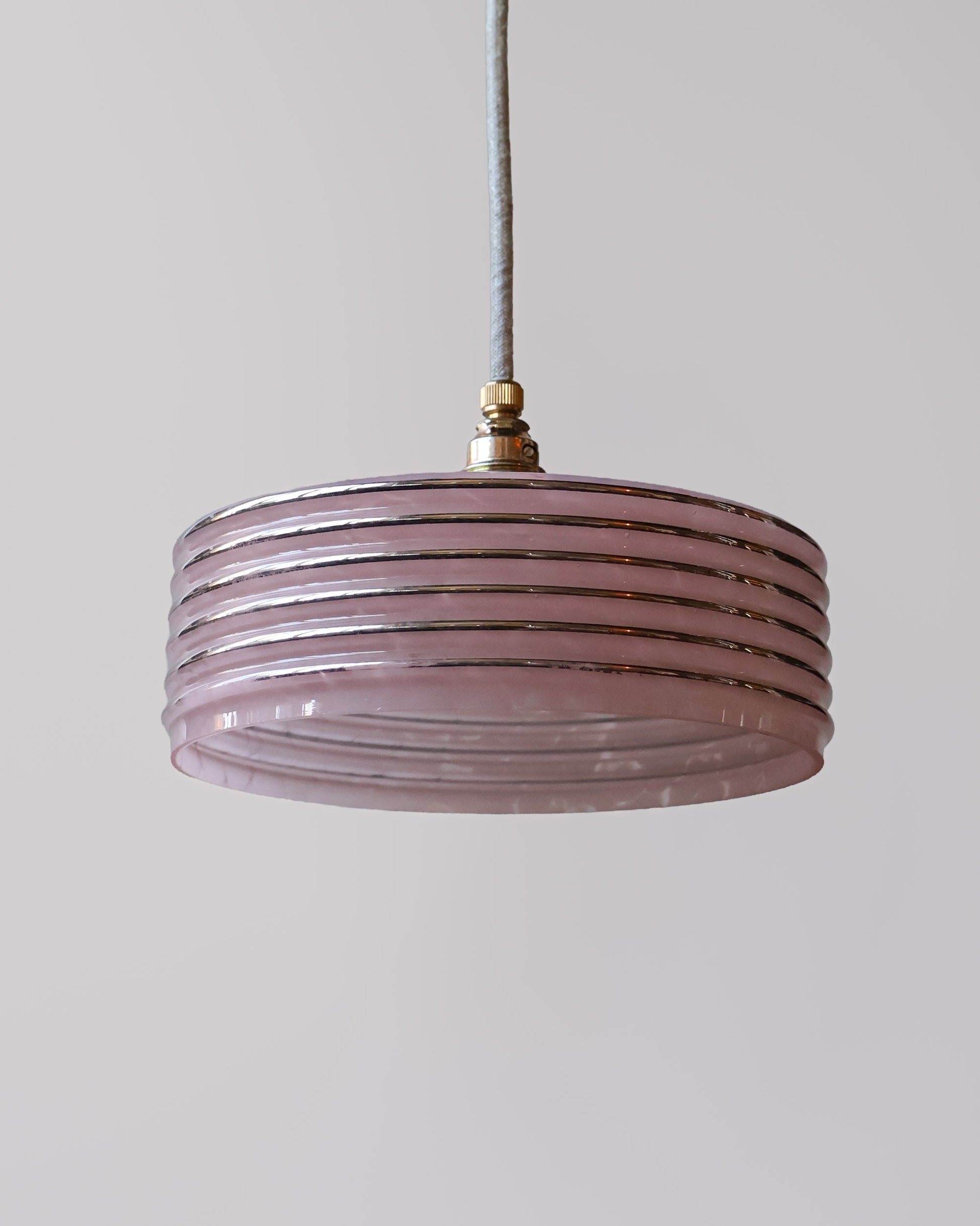roze vintage lampje van clichy glas