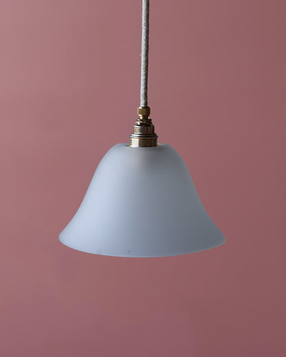 wit vintage lampje van gematteerd glas