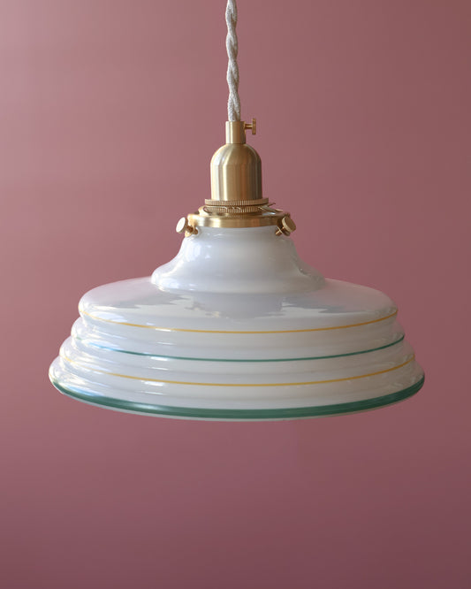 wit vintage lampje van opaline glas
