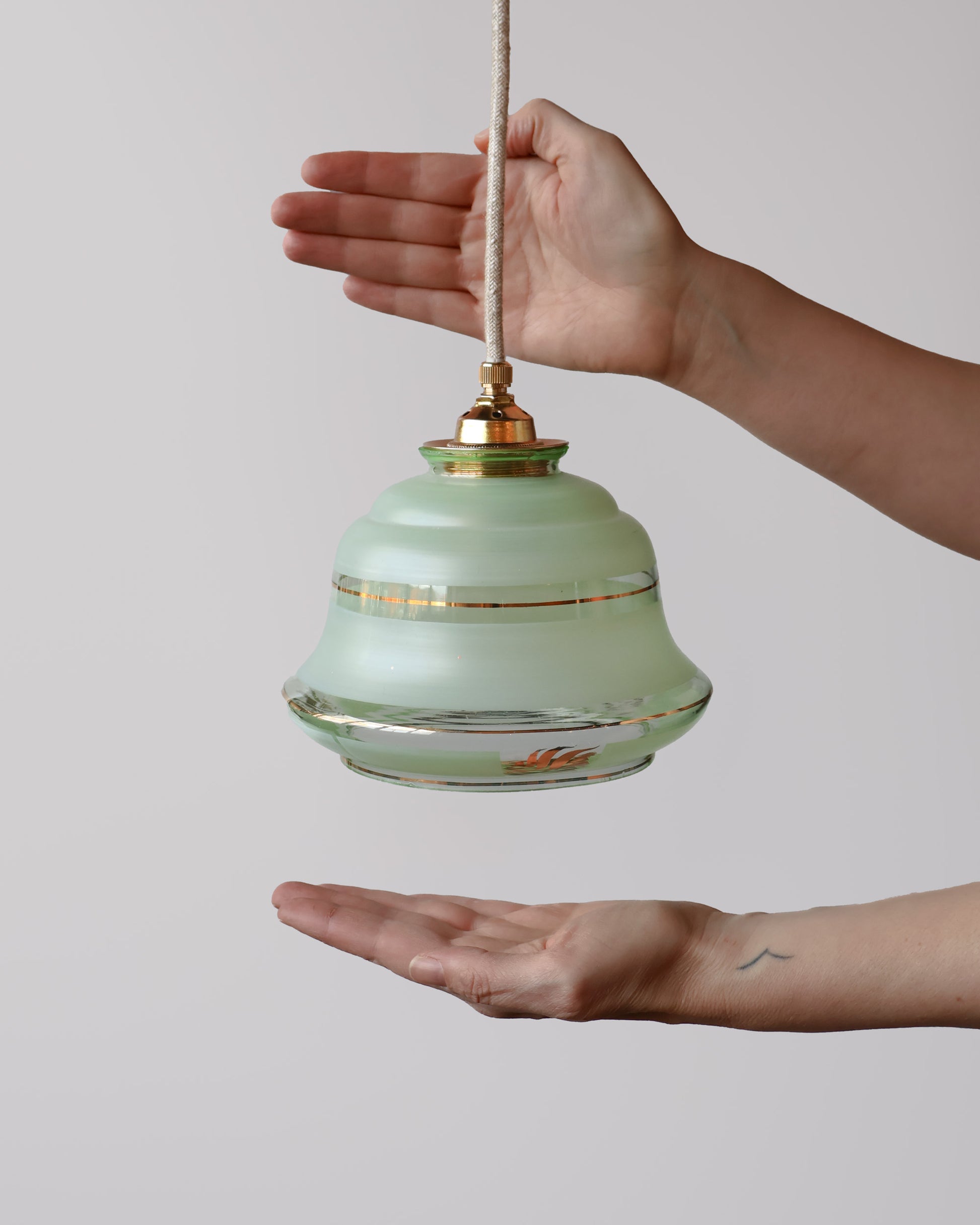 Vintage hanglamp van Lambje met groen beschilderd glas