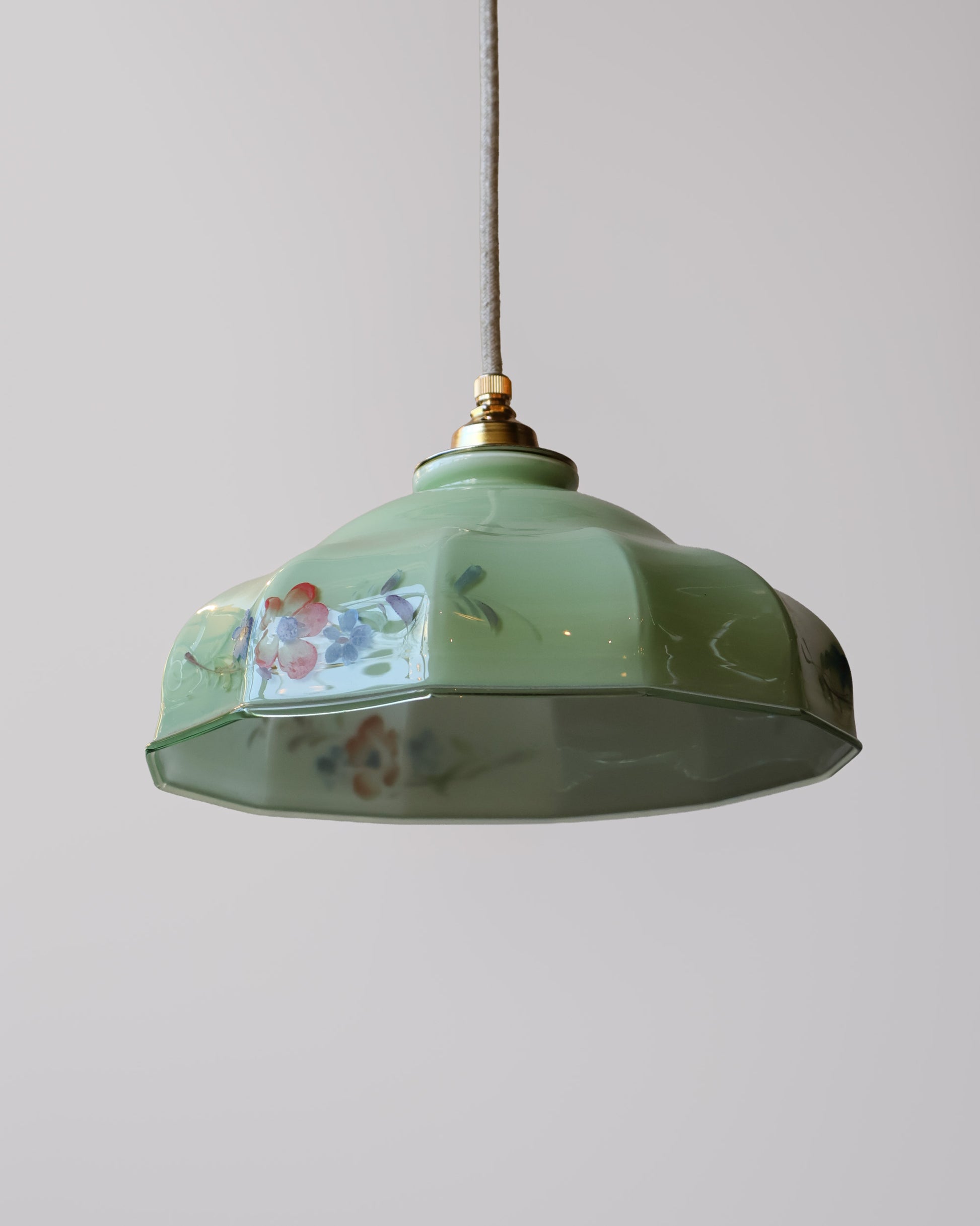 Vintage hanglamp van Lambje met groen 
 opaline glas
