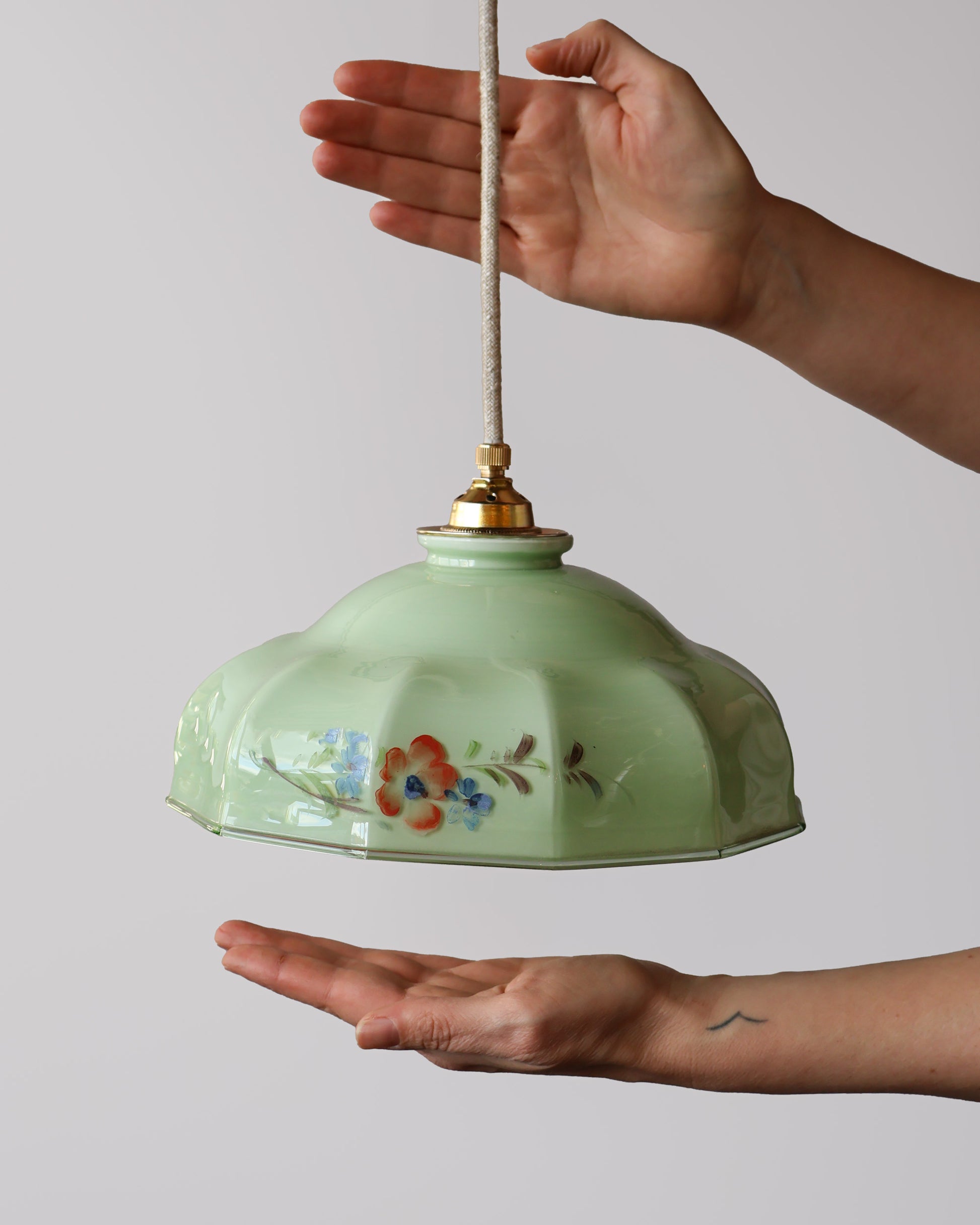 Vintage hanglamp van Lambje met groen 
 opaline glas