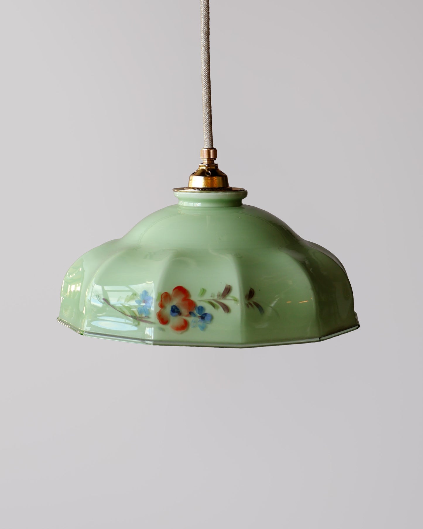 Vintage hanglamp van Lambje met groen 
 opaline glas