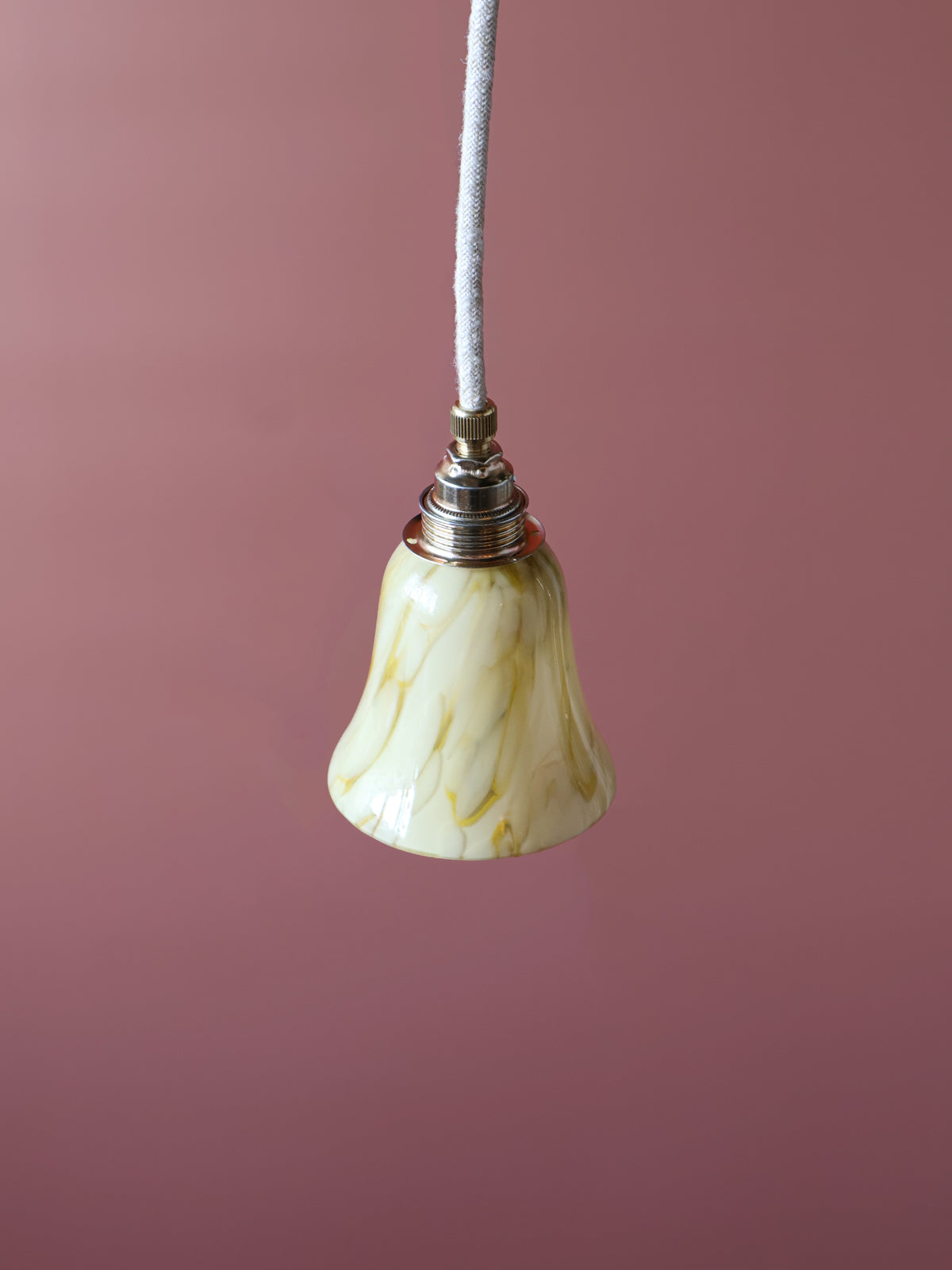 beige vintage gemamerd glas lamp